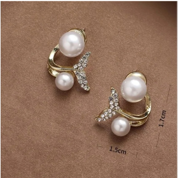 Mermaid Tail Cuff Gold Pearl Earrings Stud Women Rhinestone Minimalist Jewelry - Picture 4 of 4